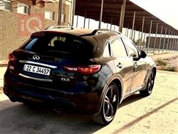 Infiniti FX